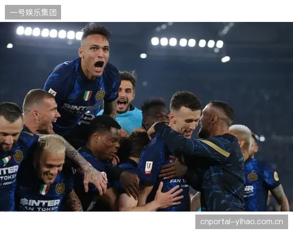 主教练透露球队不会固守4-2-3-1阵型，将根据对手进行战术调整。